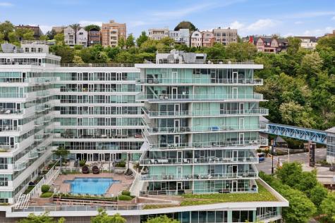 800 Avenue At Port Imperial Weehawken NJ 07086