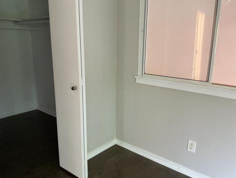 592 Sanderling Court Secaucus NJ 07094