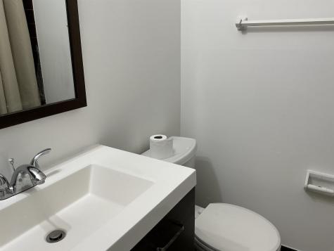 592 Sanderling Court Secaucus NJ 07094