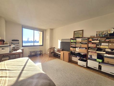 380 Mountain Road Union City NJ 07087