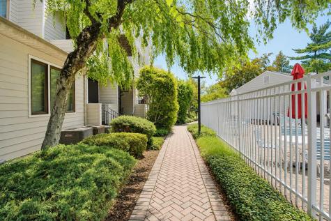 820 Topsail Lane Secaucus NJ 07094