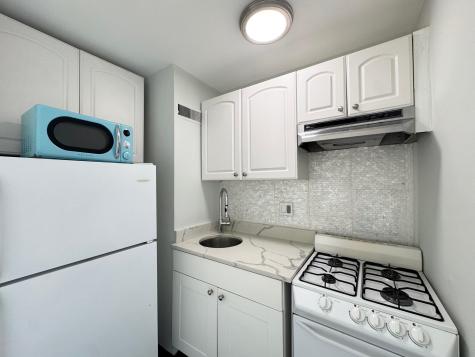 6515 Boulevard East West New York NJ 07093