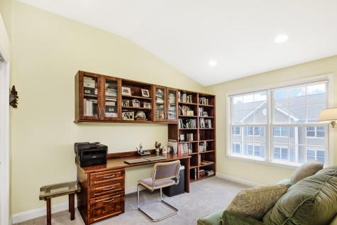 377 Kingston Court West New York NJ 07093