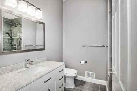 377 Kingston Court West New York NJ 07093