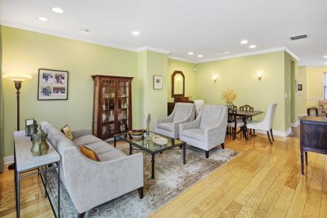 377 Kingston Court West New York NJ 07093