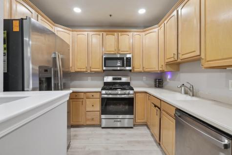 351 Oswego Court West New York NJ 07093