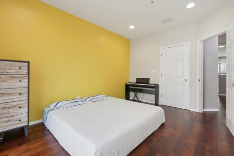 351 Oswego Court West New York NJ 07093