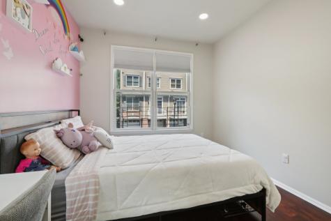 351 Oswego Court West New York NJ 07093