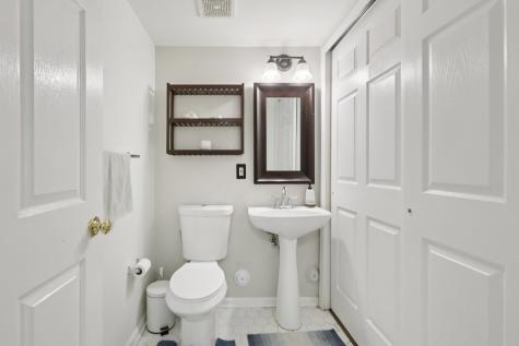 351 Oswego Court West New York NJ 07093