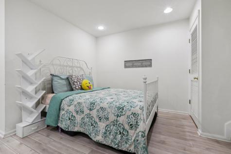 351 Oswego Court West New York NJ 07093