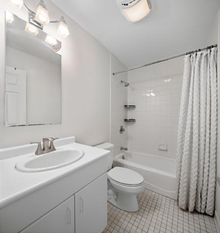 206 Shearwater Court West Jersey City NJ 07305