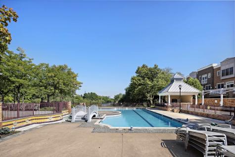 206 Shearwater Court West Jersey City NJ 07305
