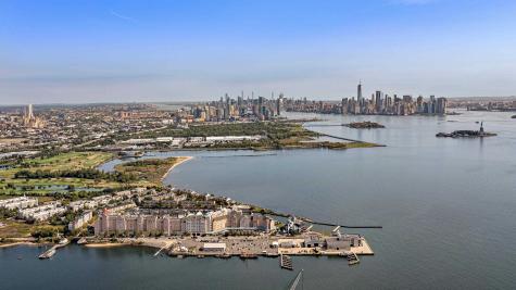 206 Shearwater Court West Jersey City NJ 07305