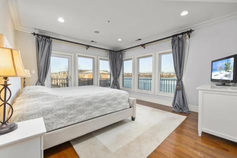 520 Harbor Place West New York NJ 07093