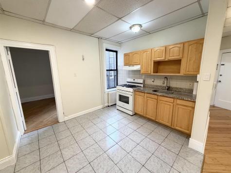 7306 Park Avenue North Bergen NJ 07047