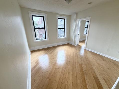 7306 Park Avenue North Bergen NJ 07047