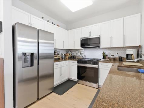 4 Constellation Place Jersey City NJ 07305