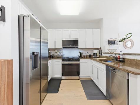 4 Constellation Place Jersey City NJ 07305