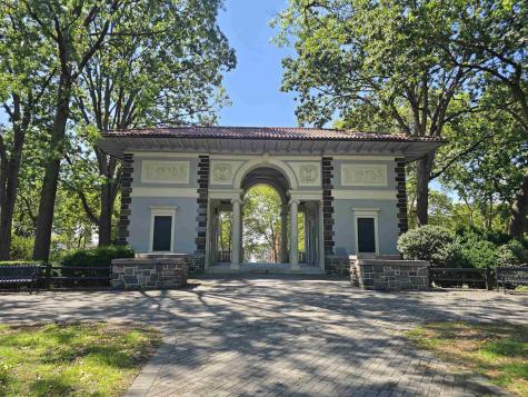 8811 Bergenline Avenue North Bergen NJ 07047