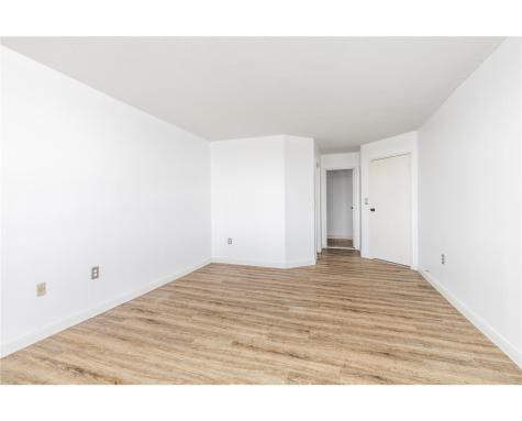 1705 Harmon Cove Tower Secaucus NJ 07094
