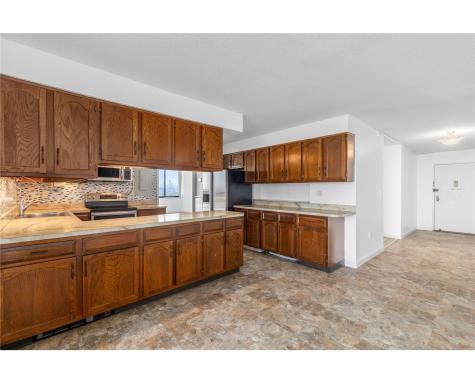 1705 Harmon Cove Tower Secaucus NJ 07094