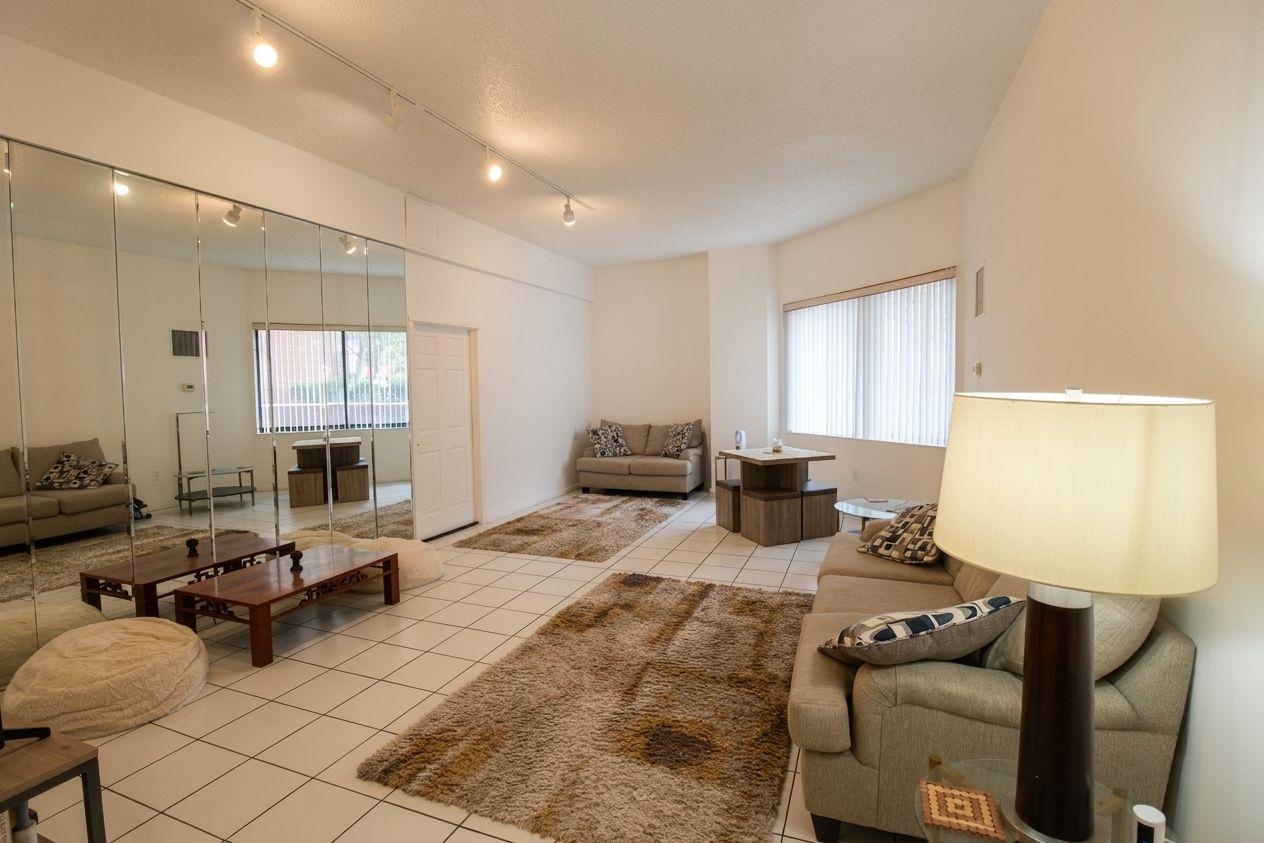 108 Harmon Cove Tower Secaucus NJ 07094