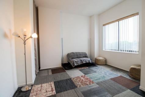 108 Harmon Cove Tower Secaucus NJ 07094