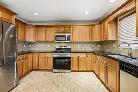 696 West End Avenue Cliffside Park NJ 07010
