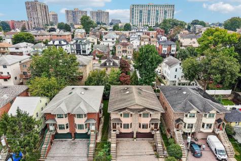 696 West End Avenue Cliffside Park NJ 07010