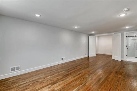 108 Oak Street Jersey City NJ 07305