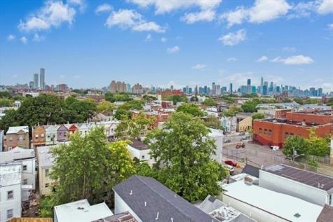 108 Oak Street Jersey City NJ 07305