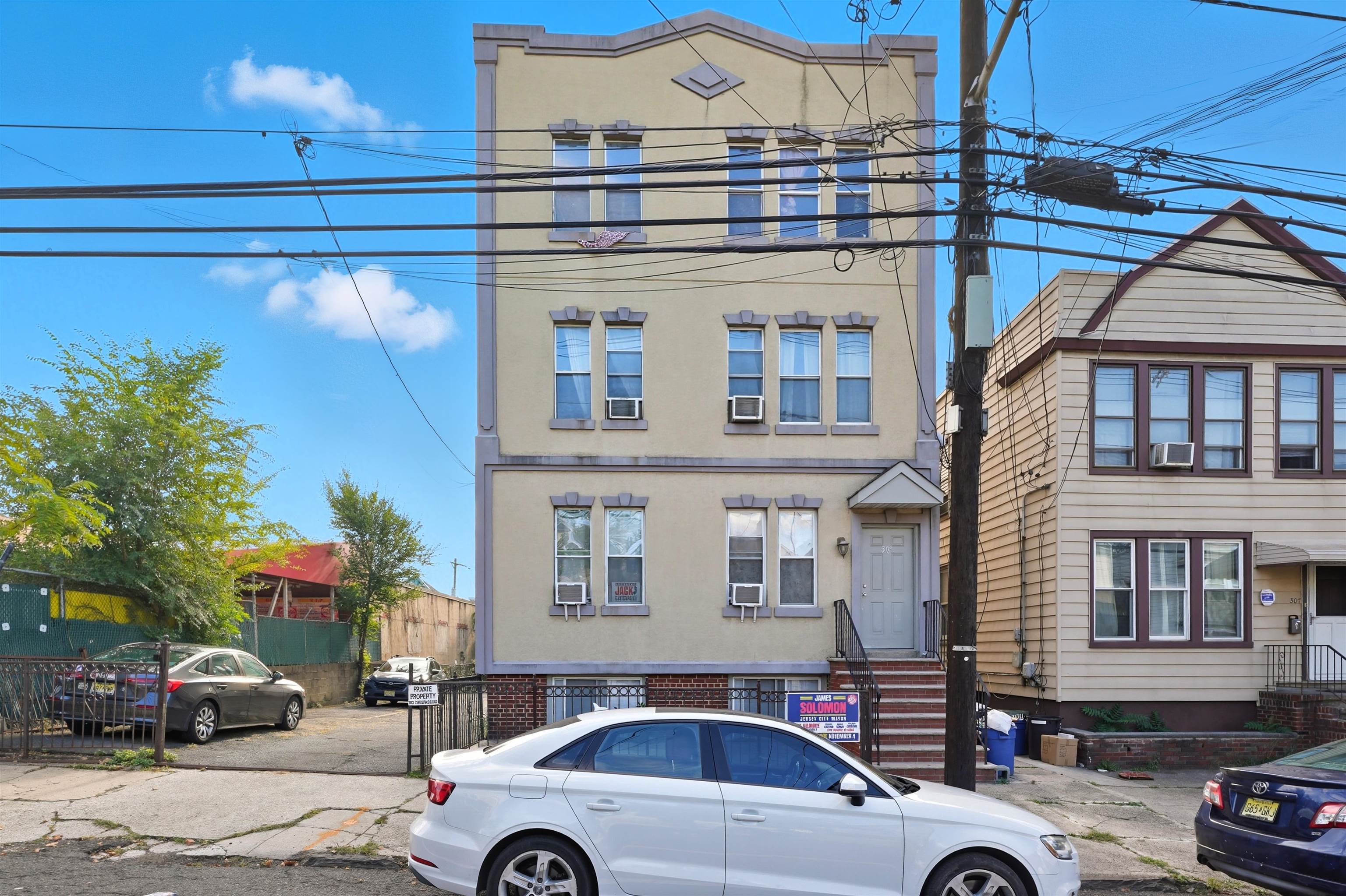 305 Cator Avenue Jersey City NJ 07305