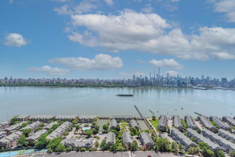 6600 Boulevard East West New York NJ 07093