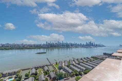 6600 Boulevard East West New York NJ 07093