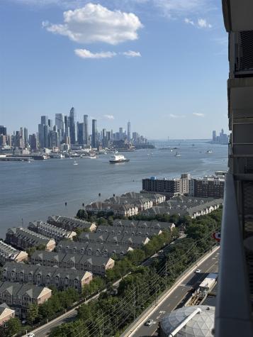 6600 Boulevard East West New York NJ 07093