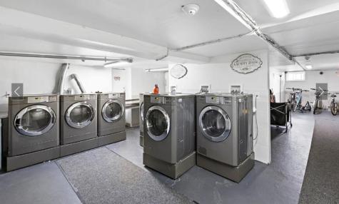 214 48th Street Union City NJ 07087