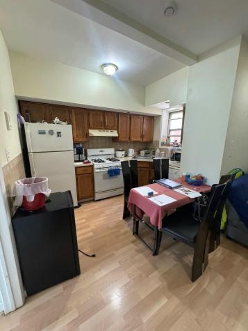 214 48th Street Union City NJ 07087