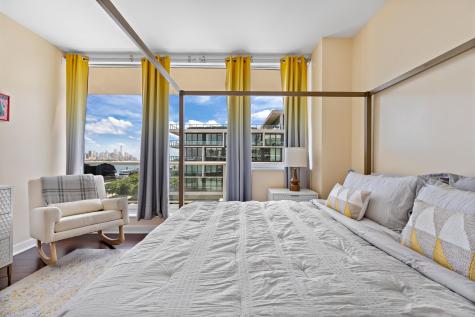 1000 Avenue At Port Imperial Weehawken NJ 07086
