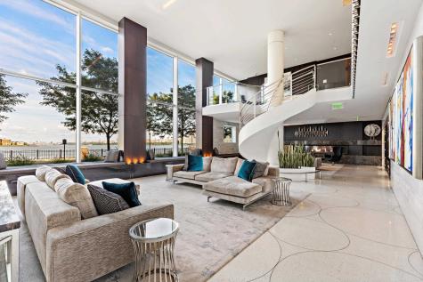 1000 Avenue At Port Imperial Weehawken NJ 07086