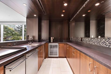 1000 Avenue At Port Imperial Weehawken NJ 07086