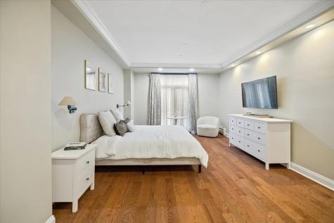 208 Shearwater Court West Jersey City NJ 07305