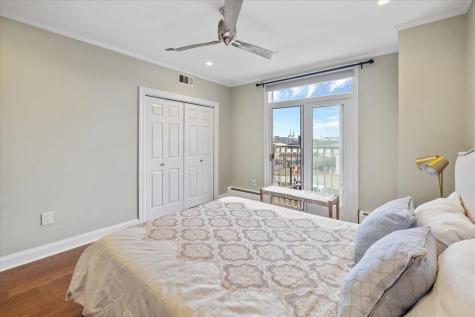 208 Shearwater Court West Jersey City NJ 07305