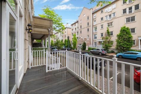 208 Shearwater Court West Jersey City NJ 07305