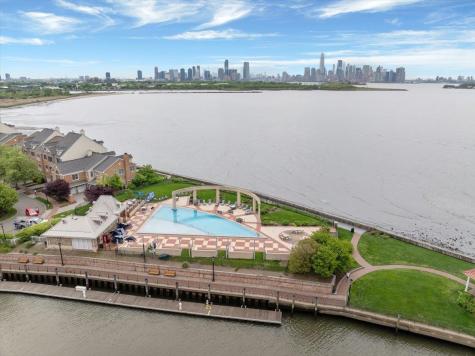 208 Shearwater Court West Jersey City NJ 07305