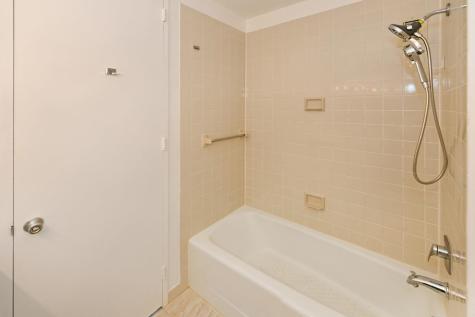 7004 Boulevard East Guttenberg NJ 07093