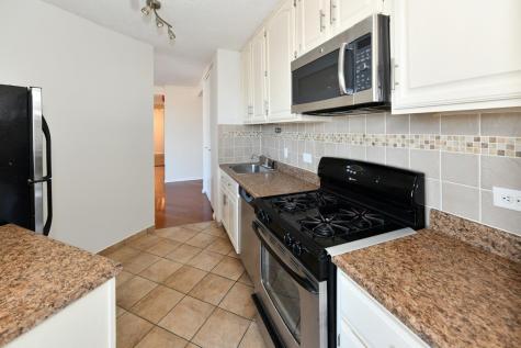 7004 Boulevard East Guttenberg NJ 07093