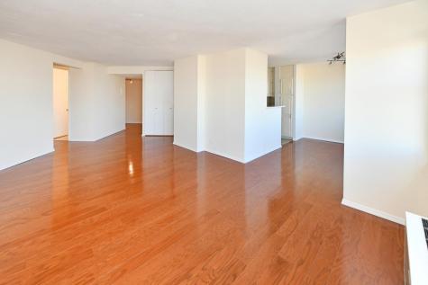 7004 Boulevard East Guttenberg NJ 07093