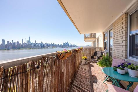 6600 Boulevard East West New York NJ 07093