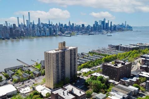 6600 Boulevard East West New York NJ 07093