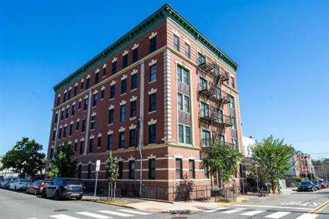 608 Bramhall Avenue Jersey City NJ 07304
